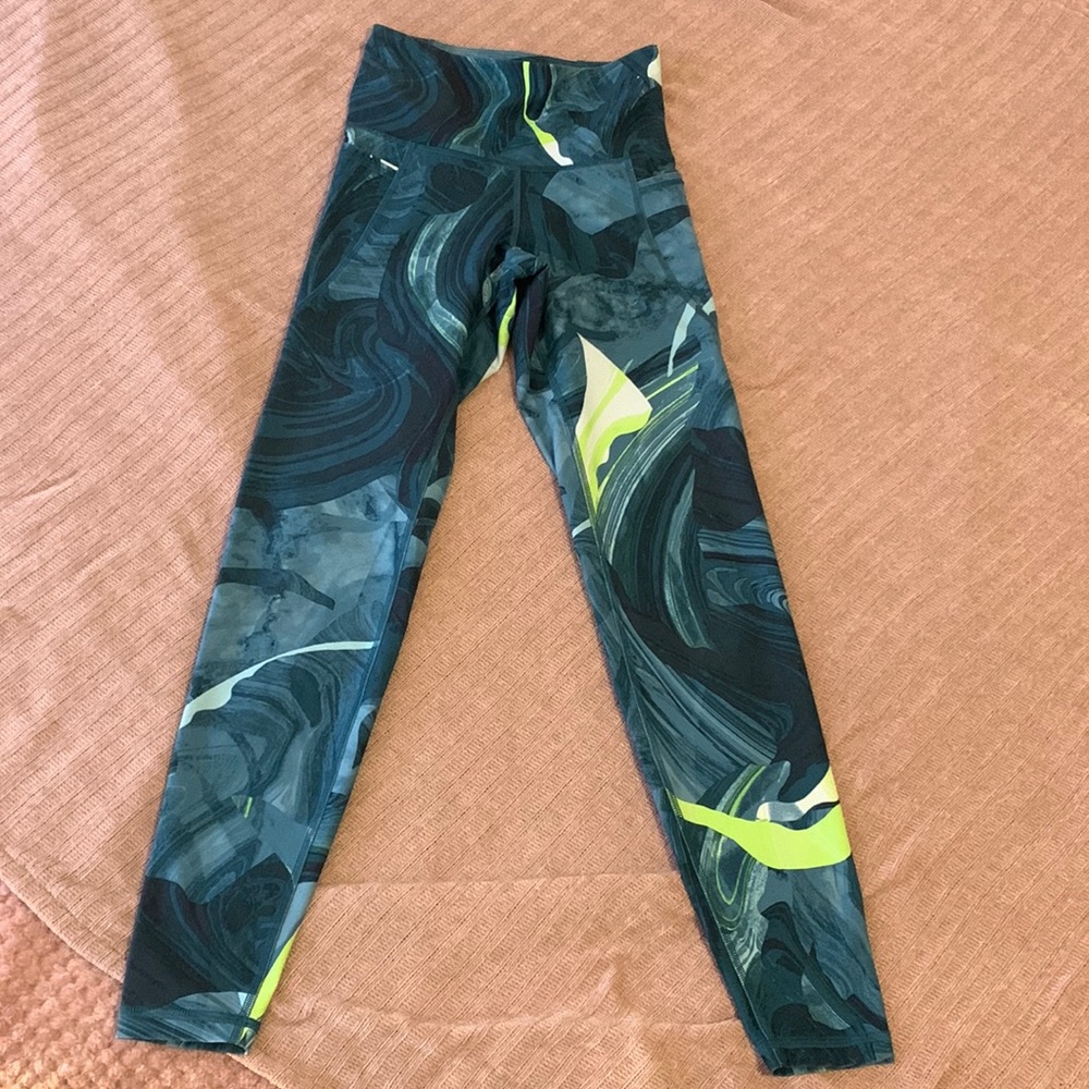 Women’s Old Navy activewear XS